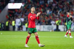 DB电竞官网-商业价值无人能敌！马卡：C罗的品牌身价将在今年达到8.5亿欧元