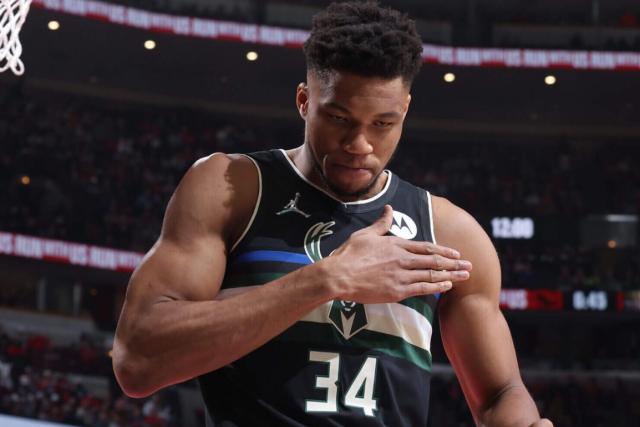 DB电竞官网-字母哥：去年季后赛险些报销 对MVP奖项毫不在意