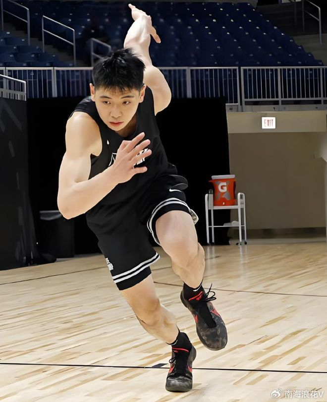 DB电竞平台入口-崔永熙请了1个新老师！不断苦练，复出进入倒计时|广东队|麦考尔|杜锋|广东男篮|北京首钢_新浪体育_新浪新闻